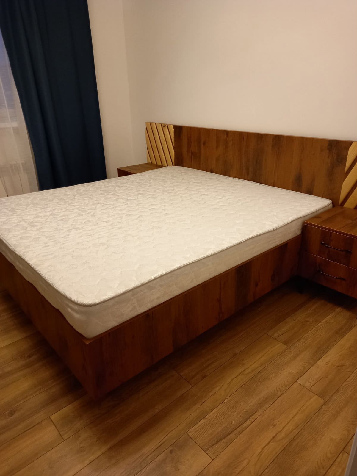 Двухспальный кровать Двухспальный кровать