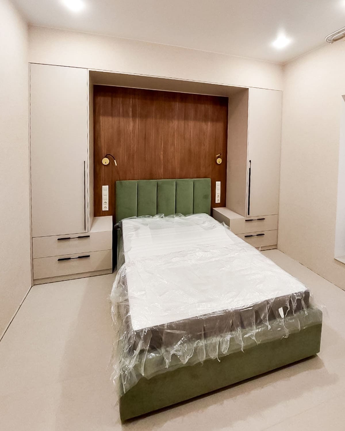 Двухспальный кровать Двухспальный кровать