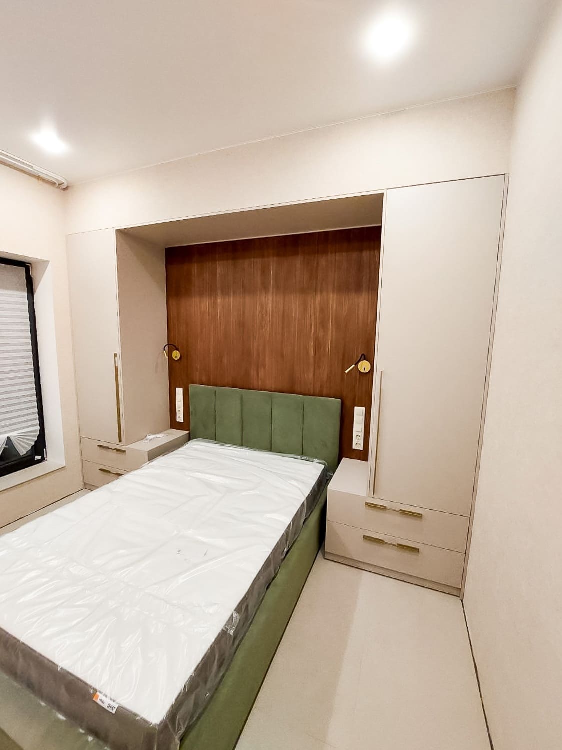 Двухспальный кровать Двухспальный кровать