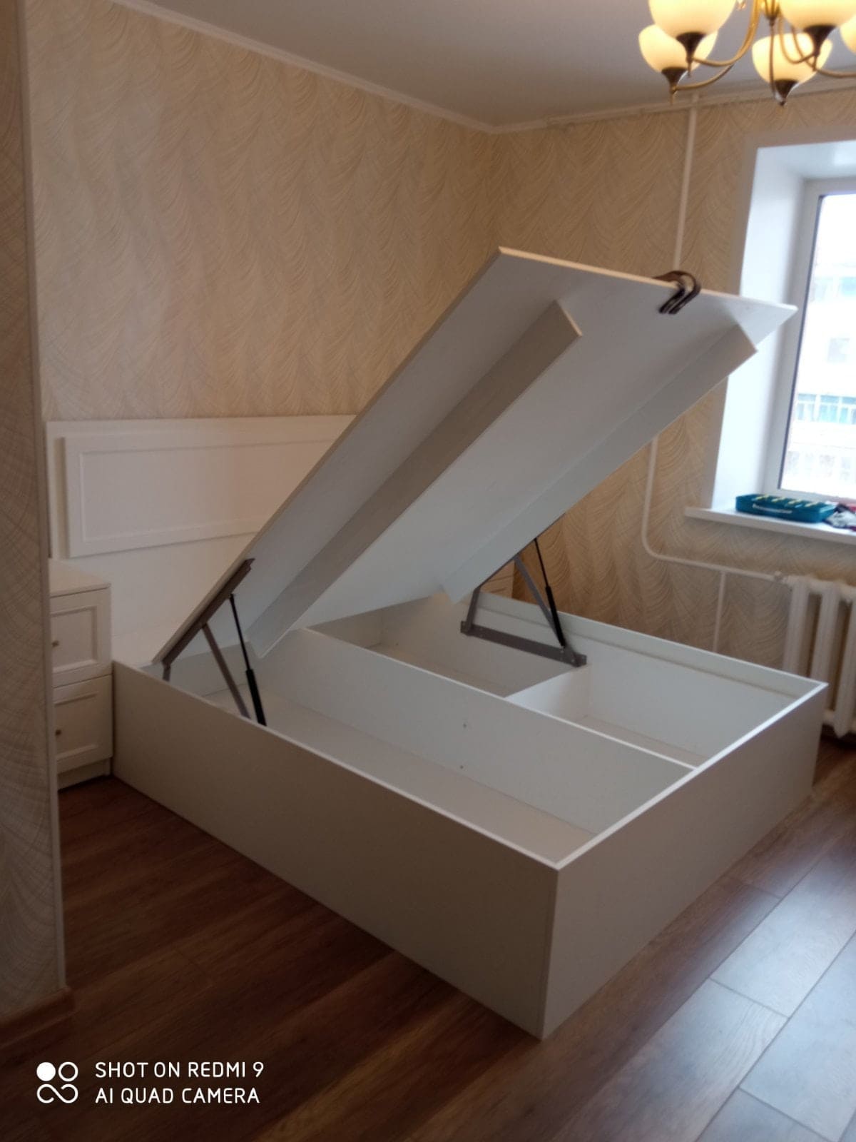 Двухспальный кровать с подъемным механизмом 2 Двухспальный кровать с подъемным механизмом 2