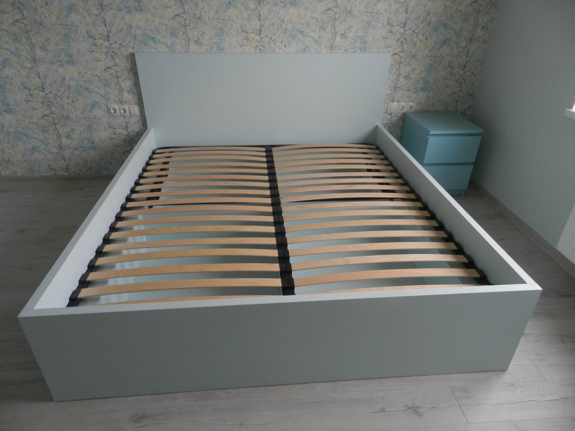 Кровать со специальным механизмом подъема 2 Кровать со специальным механизмом подъема 2