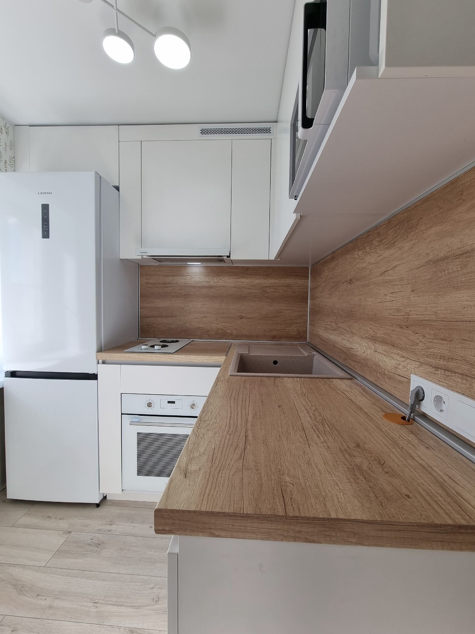 Кухня в маленькую квартиру 3