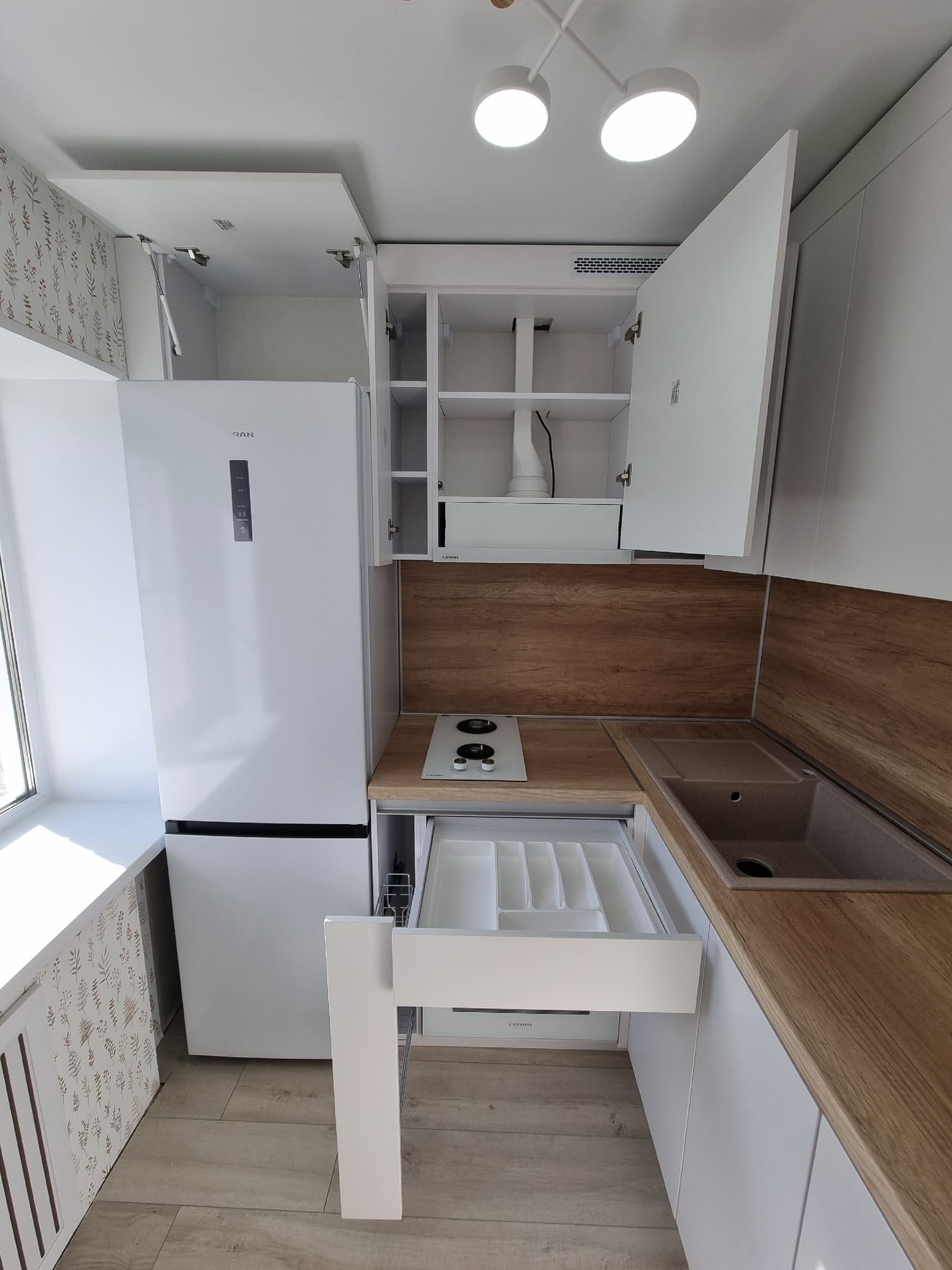 Кухня в маленькую квартиру 5