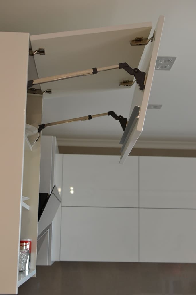 Кухня белый глянец с барной стойкой 6 Кухня белый глянец с барной стойкой 6