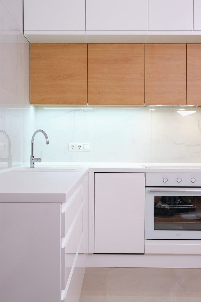 Кухня дерево и глянец 3 Кухня дерево и глянец 3