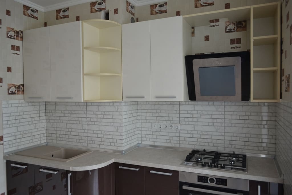 Кухня в кофейно-молочных тонах 3 Кухня в кофейно-молочных тонах 3