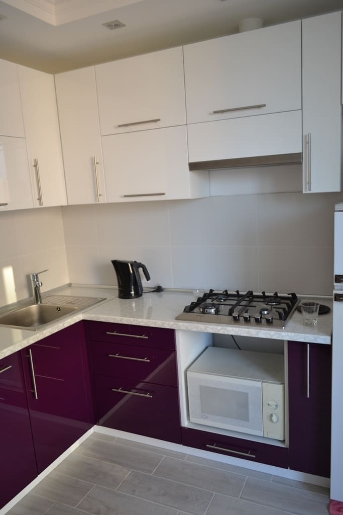 Кухня в цвете баклажан 2 Кухня в цвете баклажан 2