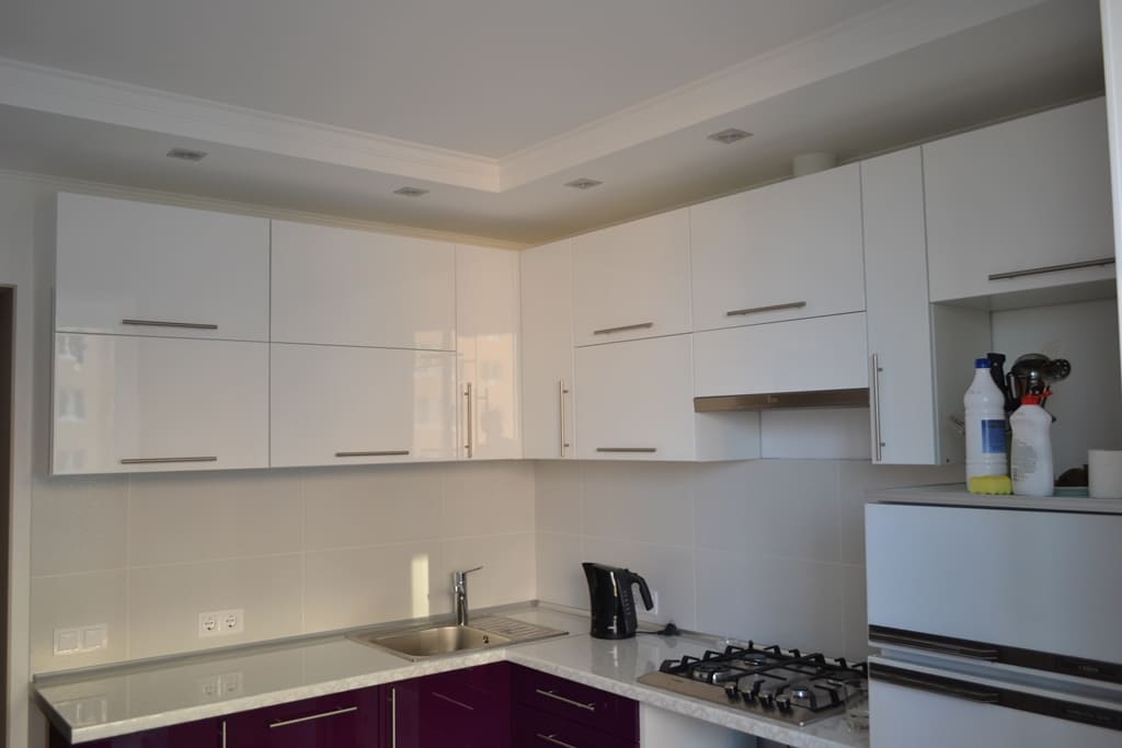 Кухня в цвете баклажан 3 Кухня в цвете баклажан 3