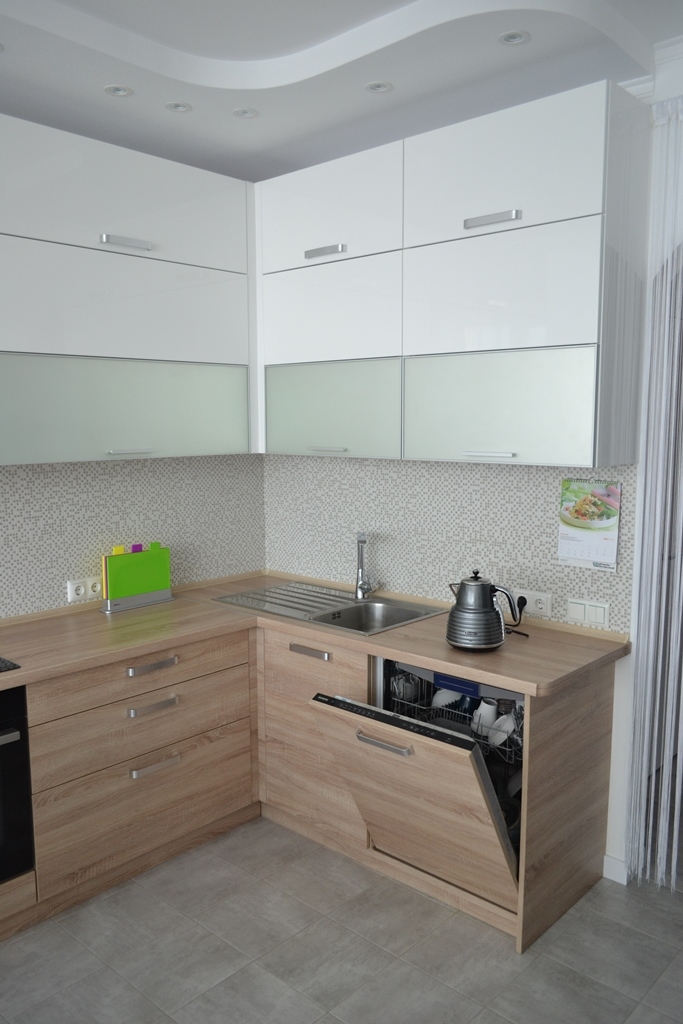 Современная кухня со светлым деревом 7 Современная кухня со светлым деревом 7