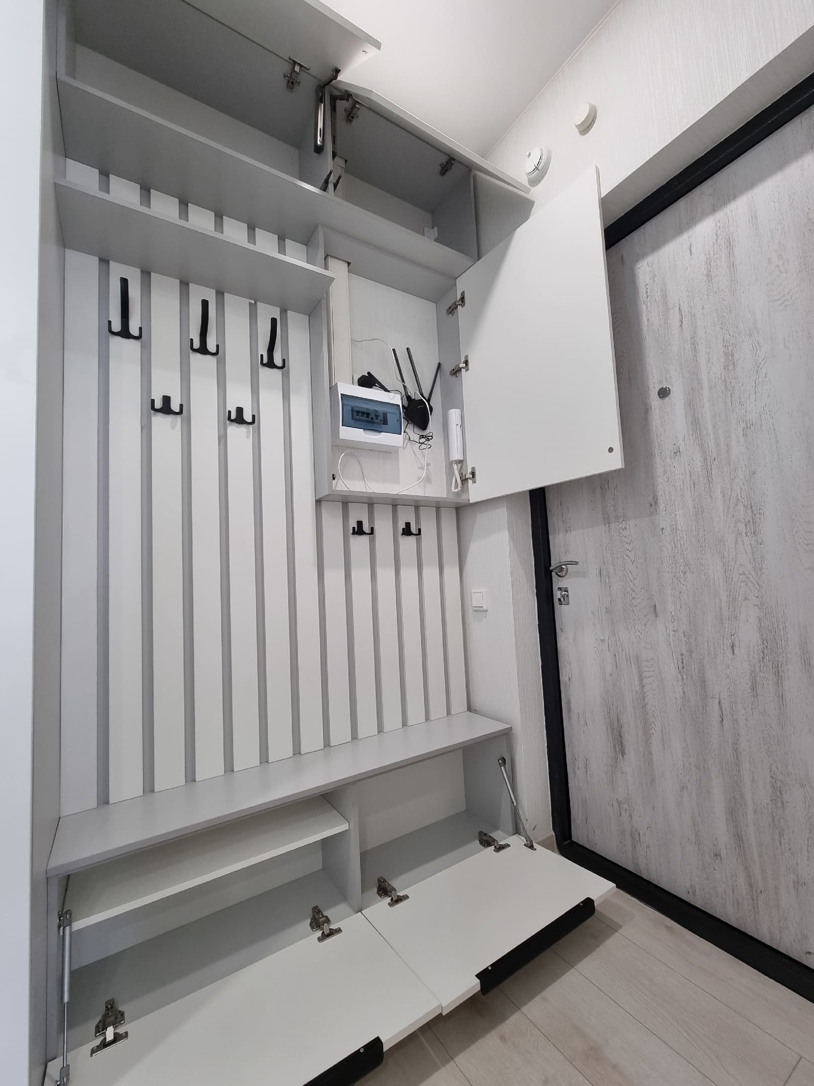 Шкаф-прихожая 5 Шкаф-прихожая 5