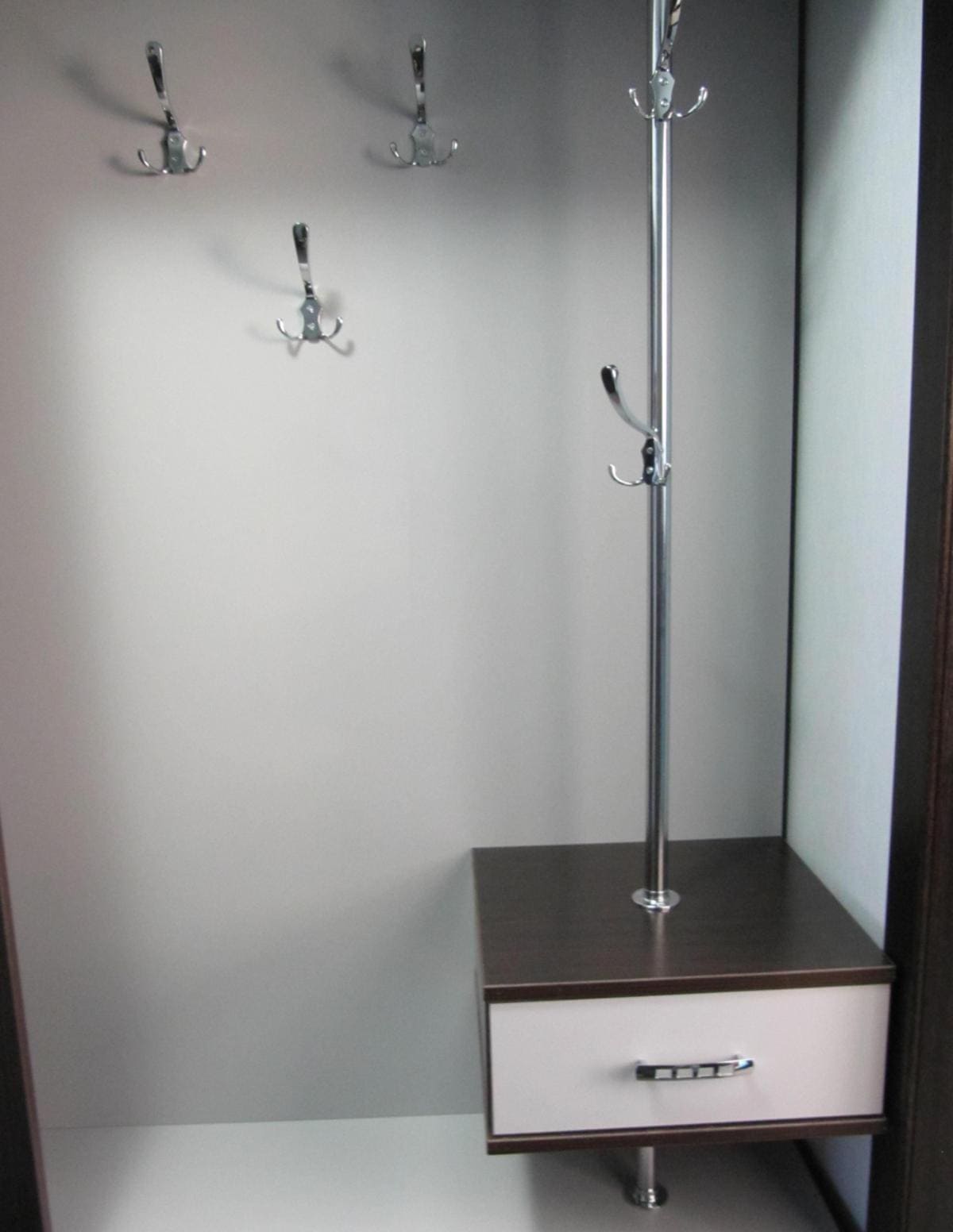 Мебель для прихожей в современном стиле 2 Мебель для прихожей в современном стиле 2