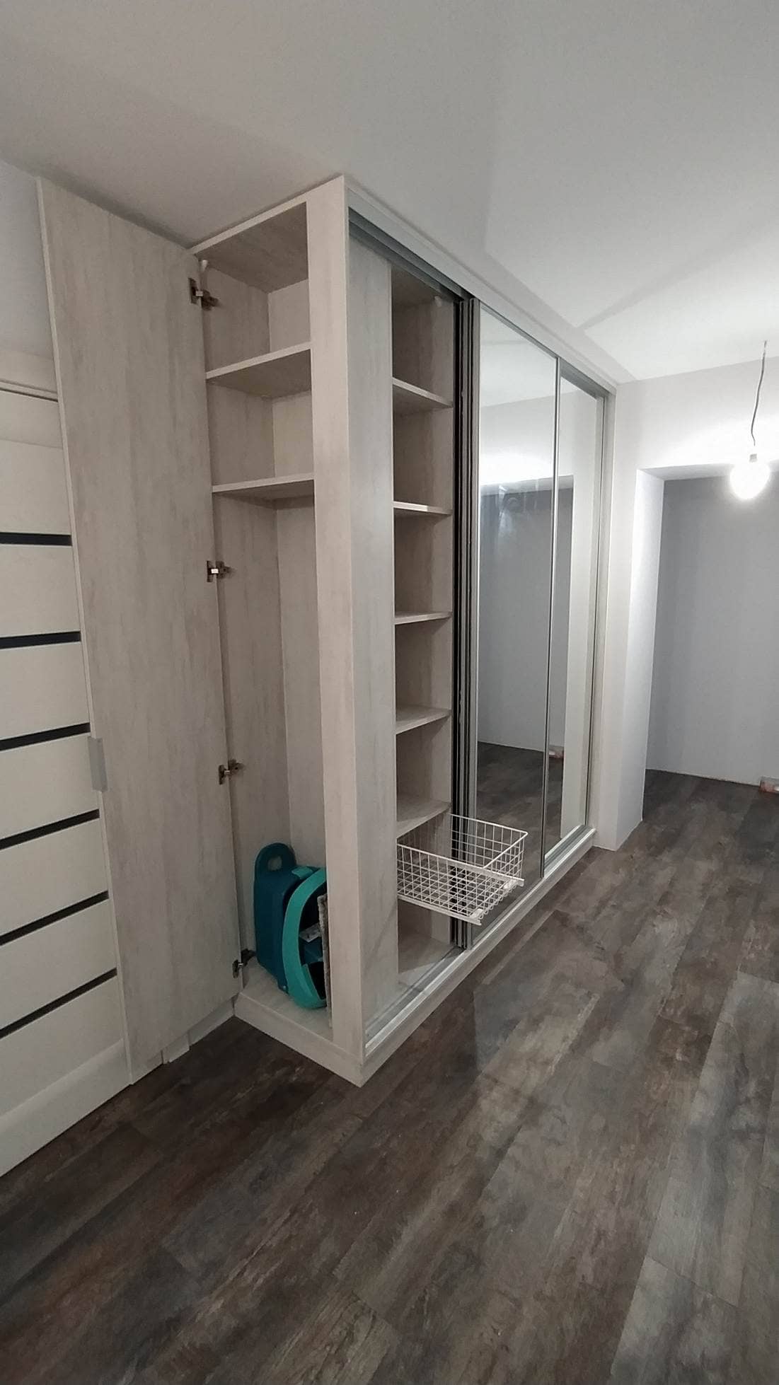 Прихожая с купе 2 Прихожая с купе 2