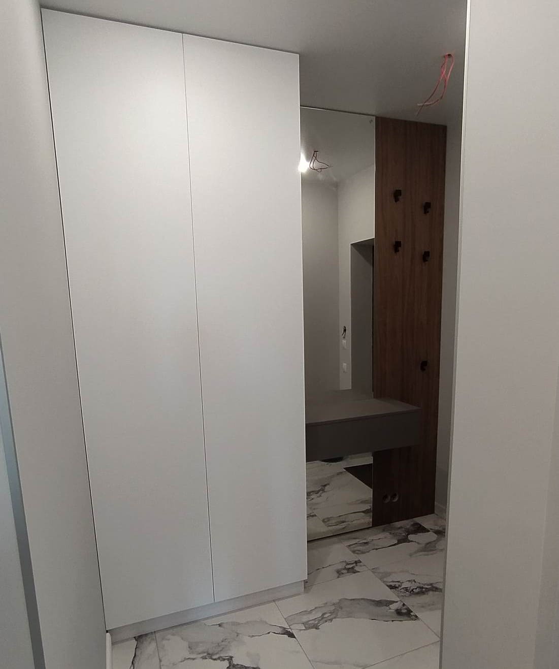 Прихожая в модном стиле 2 Прихожая в модном стиле 2