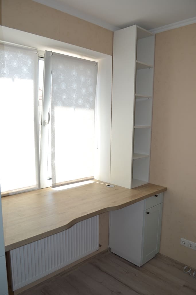 Письменный стол в детскую 4