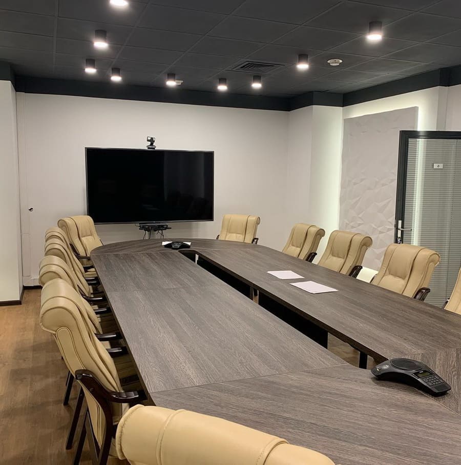 Стол для переговоров 2 Стол для переговоров 2