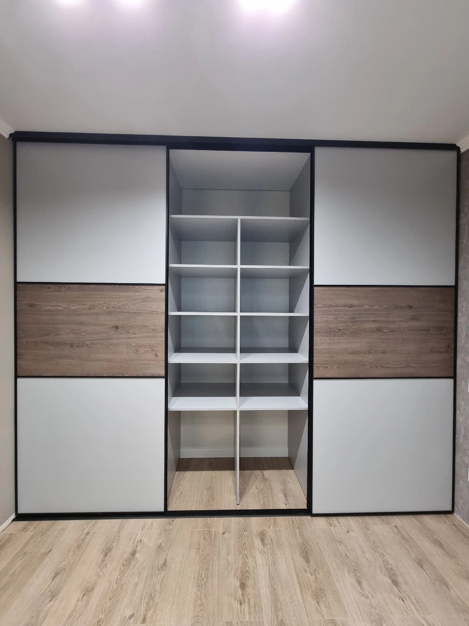 Шкаф-купе в спальное помещение 5 Шкаф-купе в спальное помещение 5