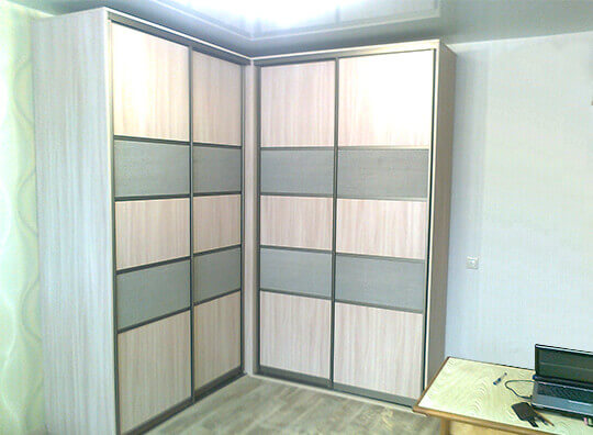 Угловой шкаф-купе