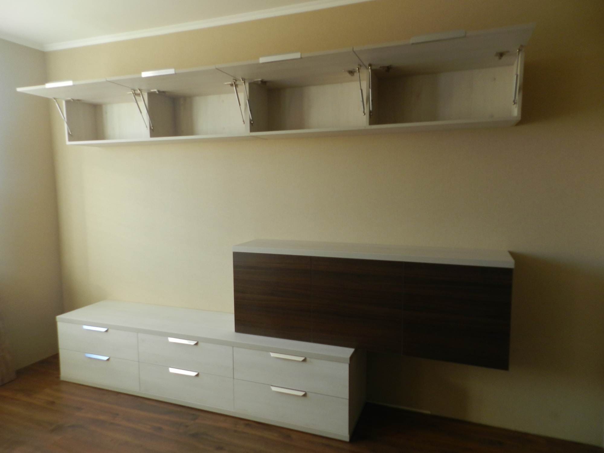 Гостиная в современном стиле 4 Гостиная в современном стиле 4